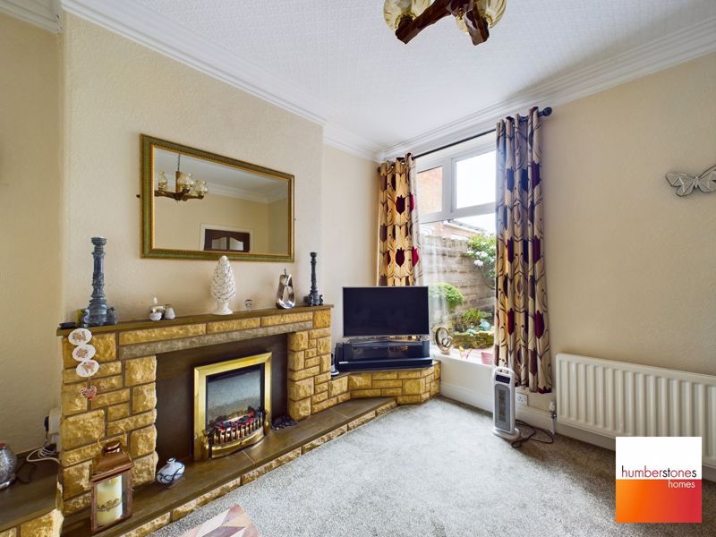3 bed house for sale in Rathbone Road 12