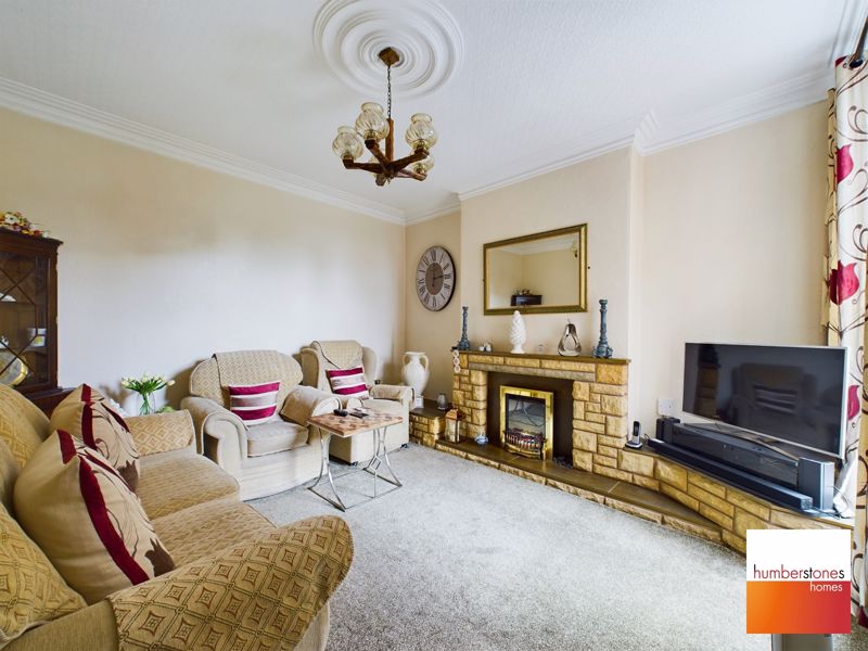 3 bed house for sale in Rathbone Road  - Property Image 3