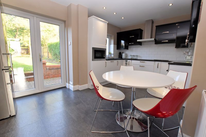 3 bed house for sale in Ridgacre Road 1