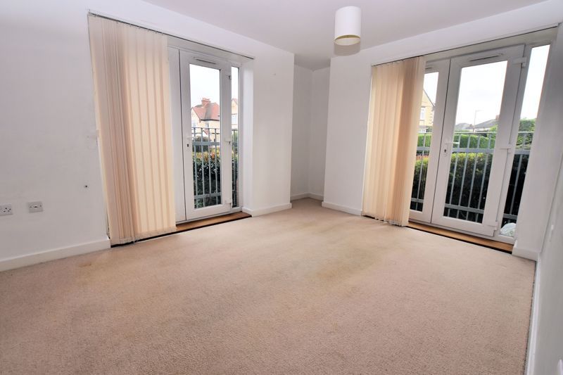 2 bed flat for sale in 194 Bristnall Hall Road  - Property Image 3